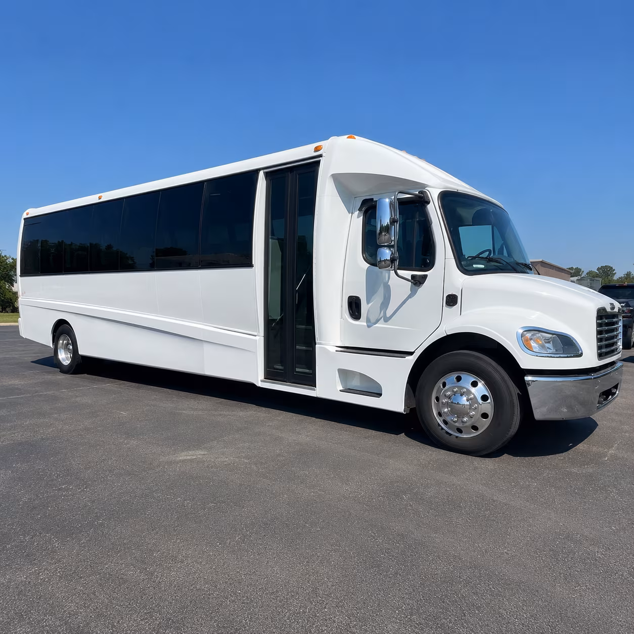 how your starting location and deadhead miles affect charter bus rates in desoto